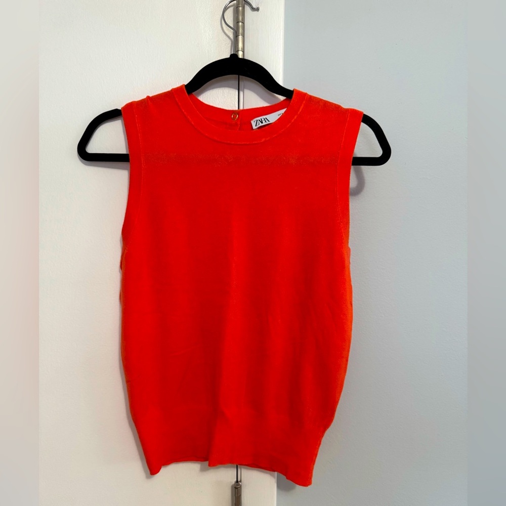 Zara. Pink / coral sweater vest with gold buttons. Size small